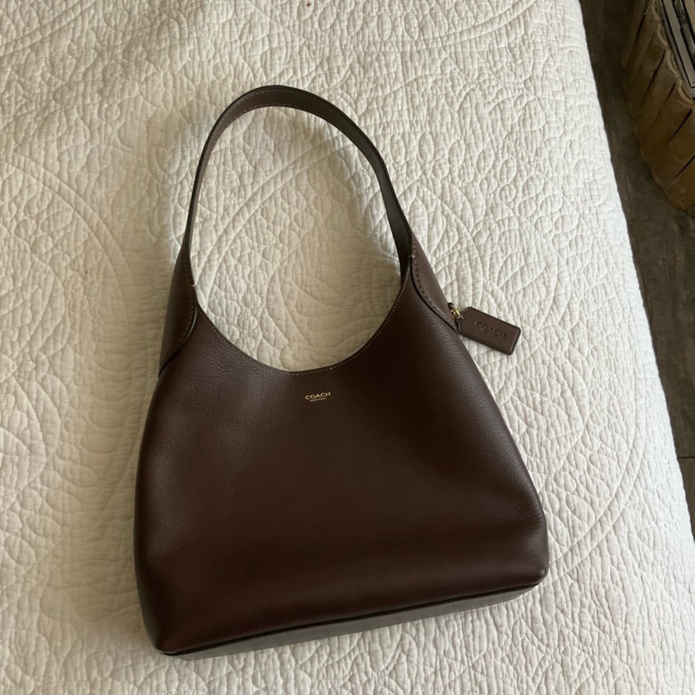 Coach Brooklyn 28 bag in Maple